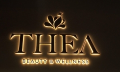 So sánh bảng Mica và bảng Alu – Nên chọn loại nào cho biển hiệu quảng cáo?