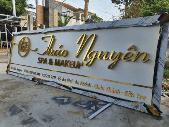 Bảng hiệu Alu cho cửa hàng mỹ phẩm tại Đồng Nai – Sang trọng, thu hút