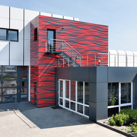 Mặt dựng trang trí Alu – Giải pháp thẩm mỹ cho mặt tiền cửa hàng