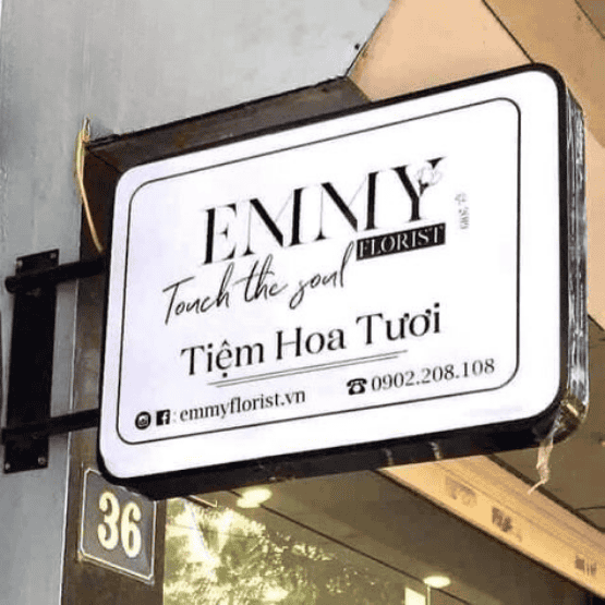 Tổng hợp các mẫu bảng hiệu Alu – Mica – Inox đẹp nhất năm 2025