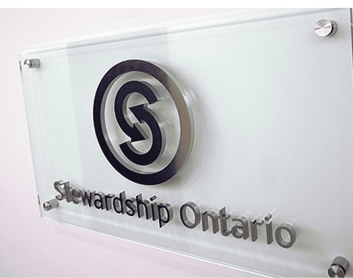 Thi công bảng hiệu mica giá rẻ ở đồng nai